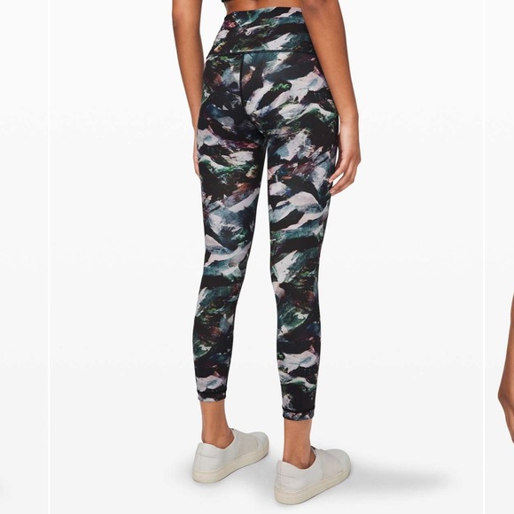 Lululemon Wunder Under High-Rise Tight 25” Size 2 - Picture 2 of 6